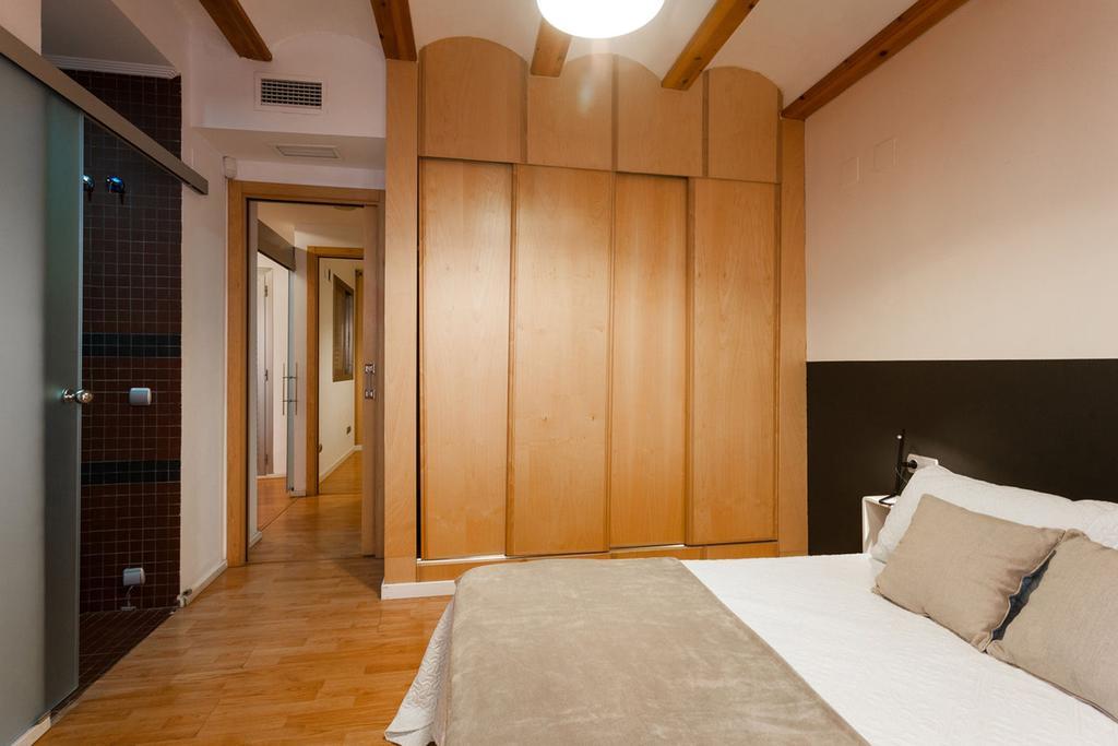 Like Apartments Lonja Valencia Eksteriør bilde